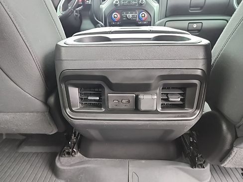 Used 2020 Chevrolet Silverado 1500 RST AWD/4WD image 33