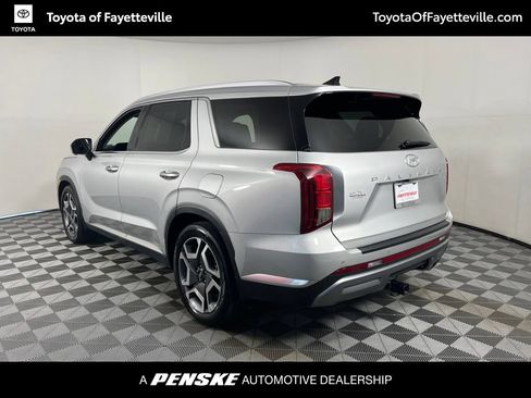 Used 2024 Hyundai Palisade Limited AWD/4WD image 18