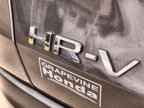 Certified 2024 Honda HR-V LX image 8