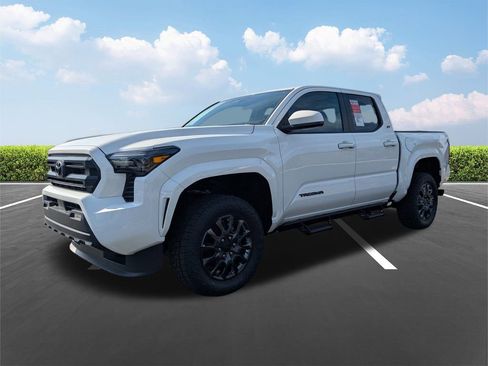 New 2025 Toyota Tacoma SR5 image 9