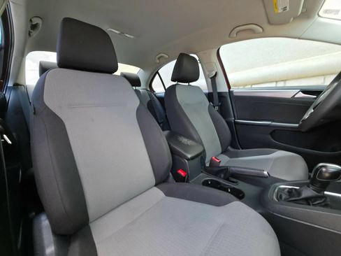 Used 2018 Volkswagen Jetta S FWD image 13