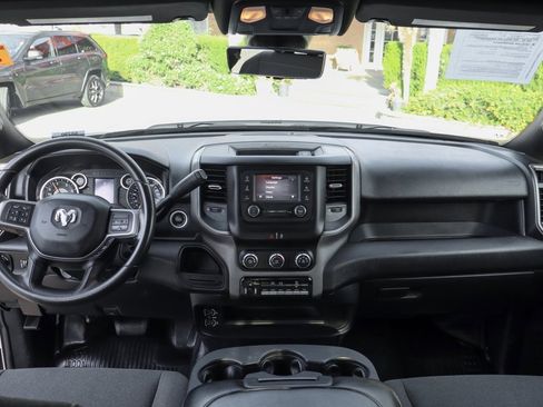 Used 2021 RAM 5500 Tradesman w/ Chrome Appearance Group image 25