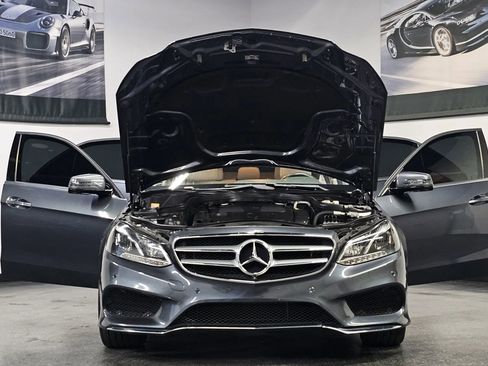 Used 2014 Mercedes-Benz E 350 E 350 Sedan 4D image 4