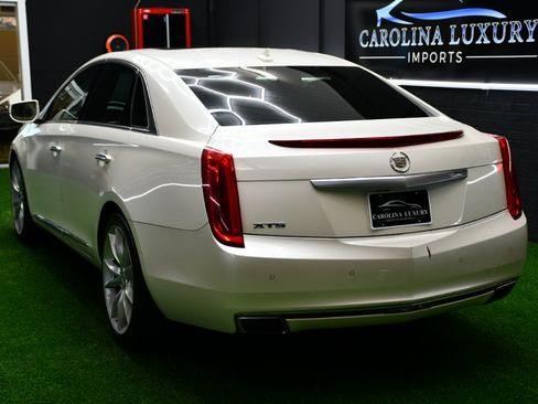 Used 2013 Cadillac XTS Premium w/ Driver Assist Package image 3