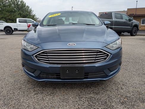 Used 2018 Ford Fusion SE w/ Fusion SE Technology Package image 8
