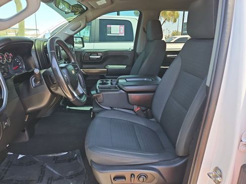 Certified 2021 Chevrolet Silverado 1500 LT RWD image 22