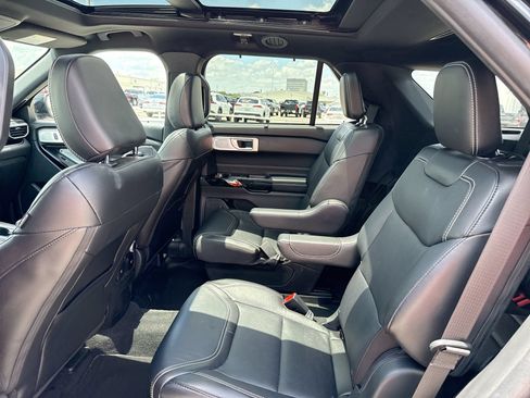 Used 2023 Ford Explorer ST w/ Equipment Group 401A AWD/4WD image 24