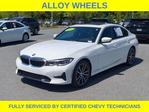 Used 2021 BMW 330i Sedan w/ Driving Assistance Package RWD image 10