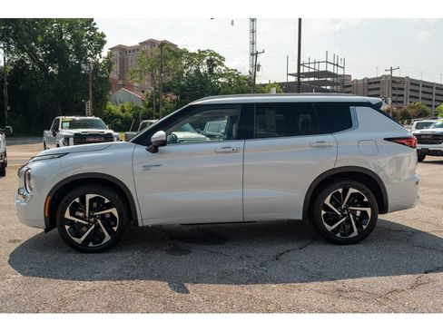 Used 2024 Mitsubishi Outlander SEL AWD/4WD image 5
