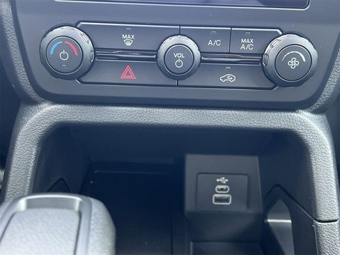 New 2025 Ford Ranger XL w/ Trailer Tow Package image 5