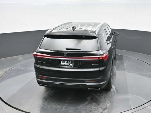 New 2026 Buick Enclave Preferred w/ Power Package image 24