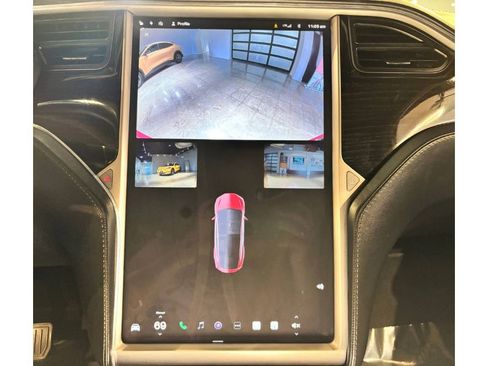 Used 2018 Tesla Model X 75D image 35