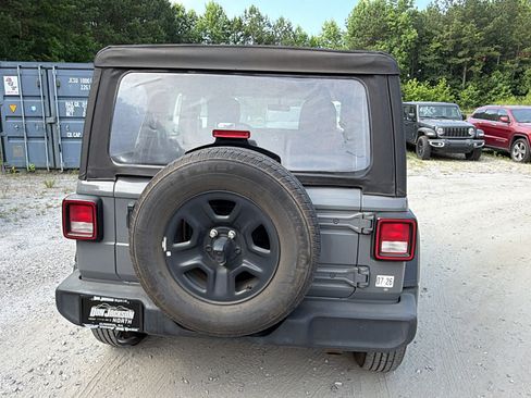 Used 2023 Jeep Wrangler Unlimited Sport AWD/4WD image 9