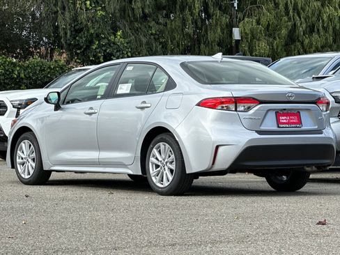 New 2026 Toyota Corolla LE image 7