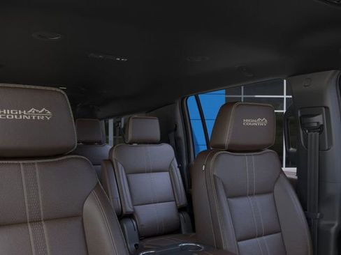 New 2026 Chevrolet Suburban High Country AWD/4WD image 24