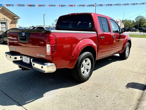 Used 2013 Nissan Frontier SV w/ SV Value Truck Pkg AWD/4WD image 5