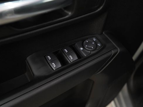 Used 2024 Chevrolet Silverado 1500 W/T w/ WT Fleet Convenience Package AWD/4WD image 19