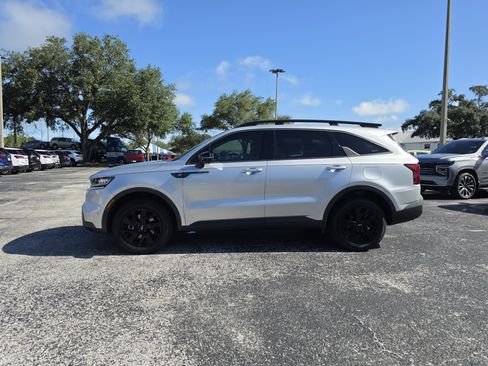 Used 2022 Kia Sorento S AWD/4WD image 9