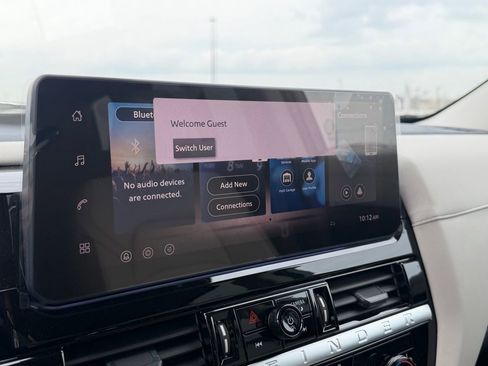 New 2026 Nissan Pathfinder SL FWD image 13