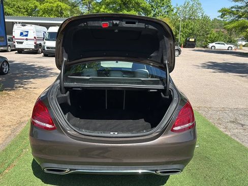 Used 2015 Mercedes-Benz C 300 4MATIC Sedan image 12
