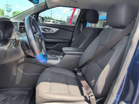 Used 2022 Chevrolet Blazer LT FWD image 12