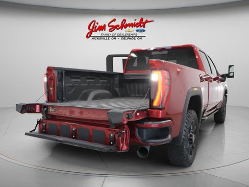 Used 2025 GMC Sierra 2500 AT4 w/ AT4 Premium Plus Package AWD/4WD image 40