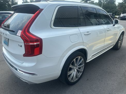 Used 2021 Volvo XC90 T6 Inscription AWD/4WD image 4