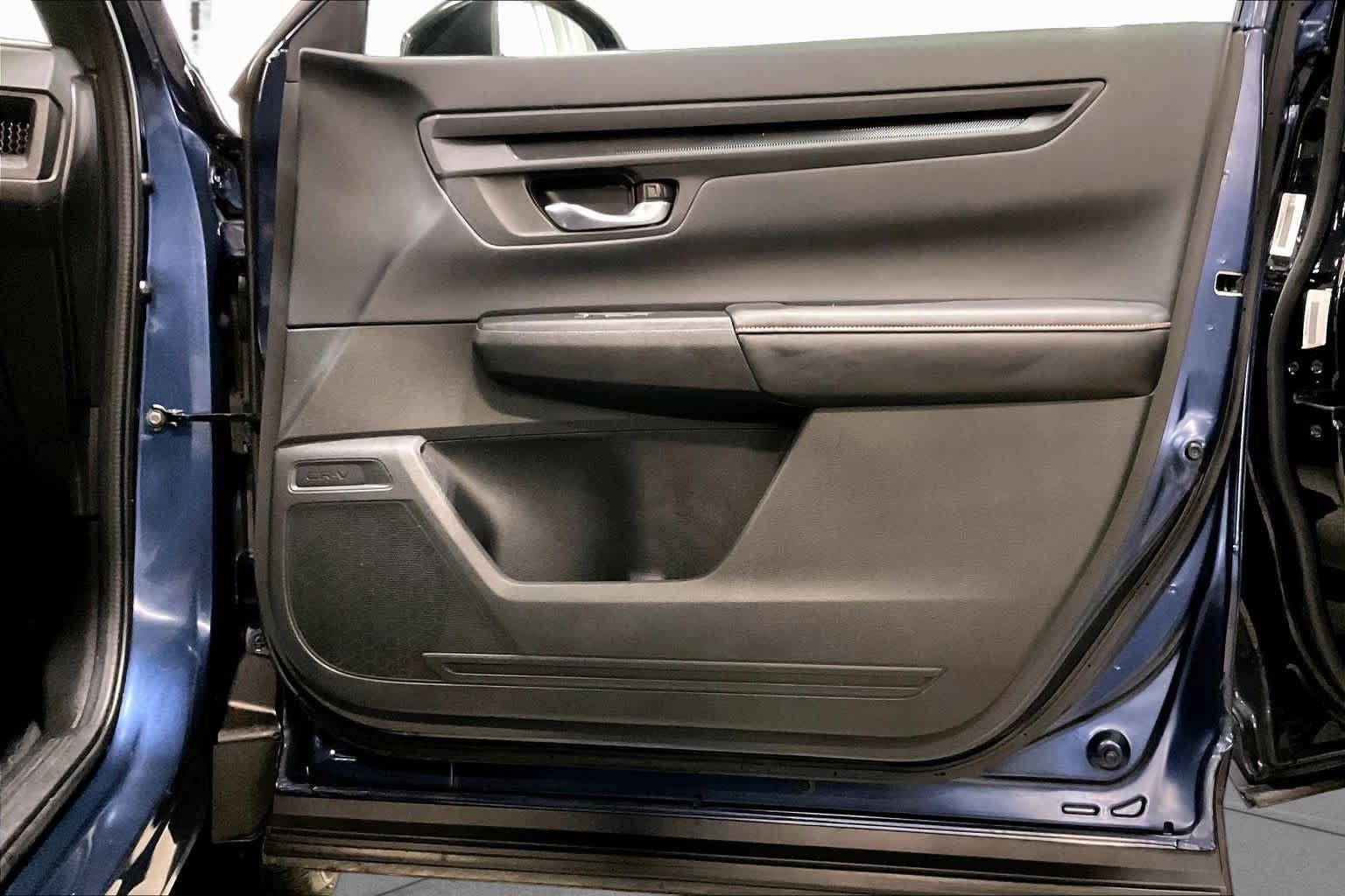 Used 2024 Honda CR-V Sport image 23