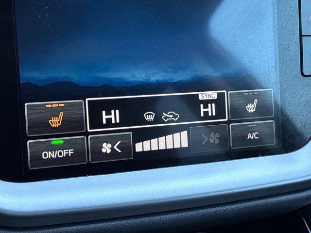 Used 2024 Subaru Outback Onyx Edition AWD/4WD image 17