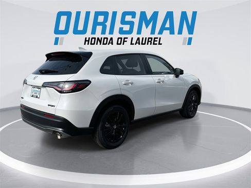 New 2026 Honda HR-V Sport image 8