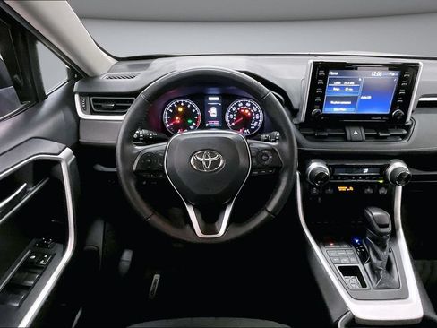 Used 2021 Toyota RAV4 XLE w/ Convenience Package AWD/4WD image 8