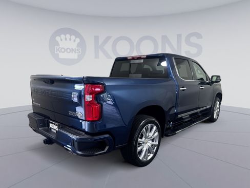 Used 2023 Chevrolet Silverado 1500 High Country w/ Technology Package AWD/4WD image 7