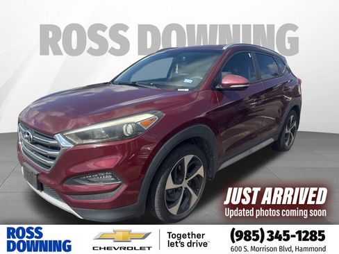 Used 2017 Hyundai Tucson Sport FWD image 1