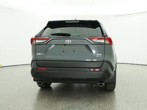 New 2025 Toyota RAV4 XLE image 23