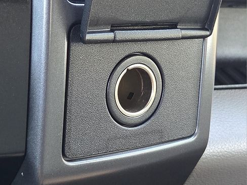 Used 2015 Ford F150 XLT w/ Equipment Group 301A Mid RWD image 18