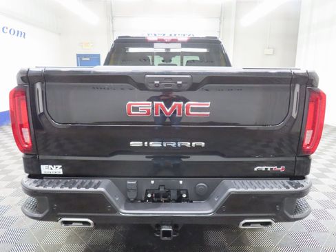 Used 2022 GMC Sierra 1500 AT4 w/ AT4 Premium Package image 40