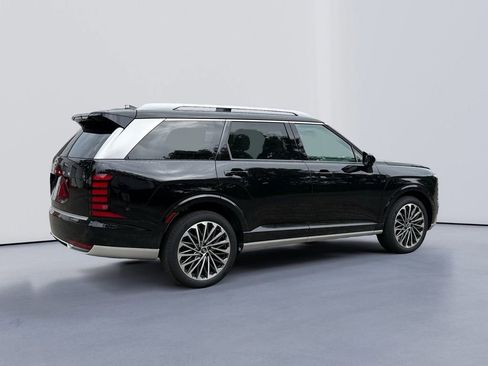 New 2026 Hyundai Palisade Calligraphy FWD image 3
