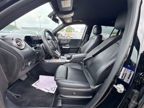 Used 2021 Mercedes-Benz GLB 250 4MATIC image 9
