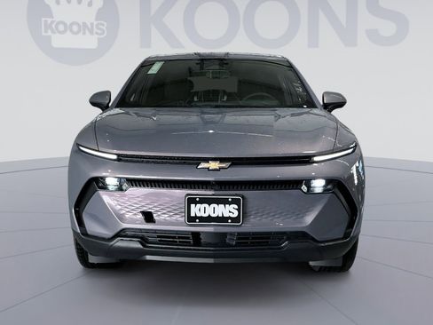 New 2026 Chevrolet Equinox EV LT image 19