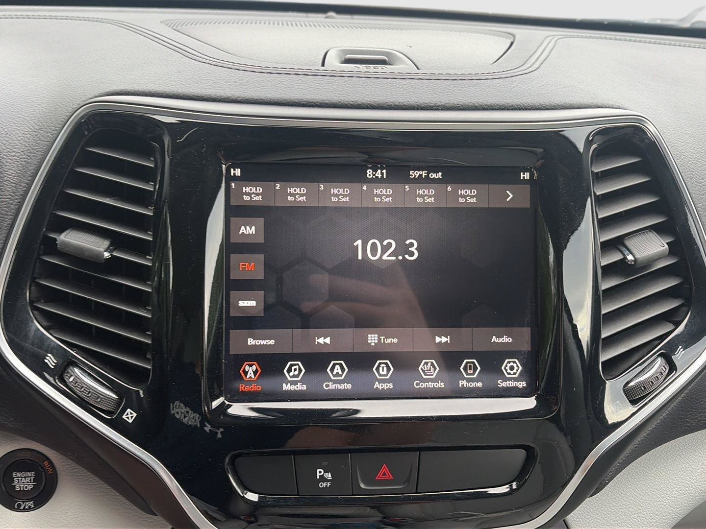 Used 2019 Jeep Cherokee Limited AWD/4WD image 21