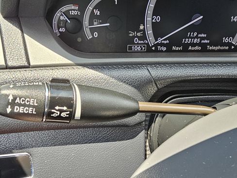 Used 2012 Mercedes-Benz CL 550 4MATIC w/ Sport Pkg image 35