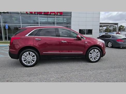 Used 2019 Cadillac XT5 Premium Luxury image 34