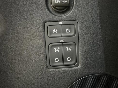 Used 2025 Hyundai Palisade Calligraphy image 18