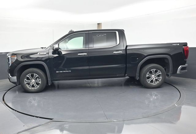 Used 2025 GMC Sierra 1500 SLT AWD/4WD image 4