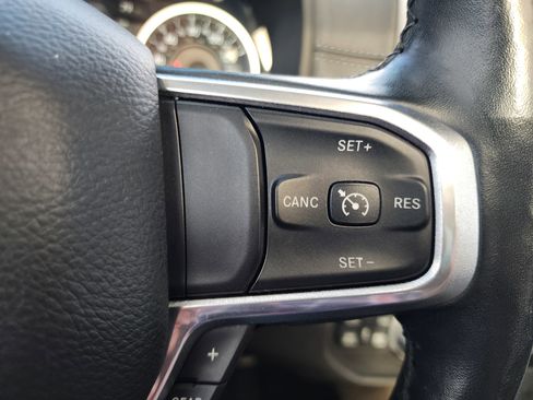 Used 2019 RAM 1500 Laramie image 23