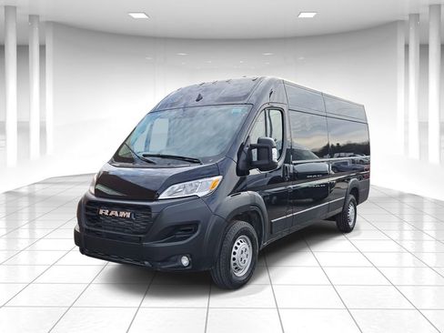 Used 2025 RAM ProMaster 3500 w/ Convenience Group image 7