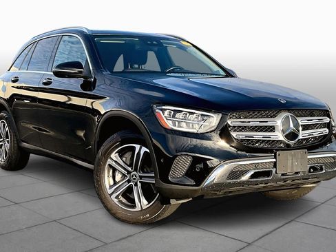 Certified 2022 Mercedes-Benz GLC 300 image 2