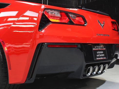 Used 2019 Chevrolet Corvette w/ 2LT w/ 2LT Preferred Equipment Group image 14