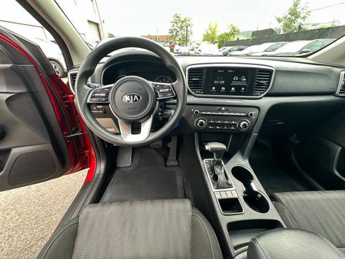 Used 2020 Kia Sportage LX AWD/4WD image 26