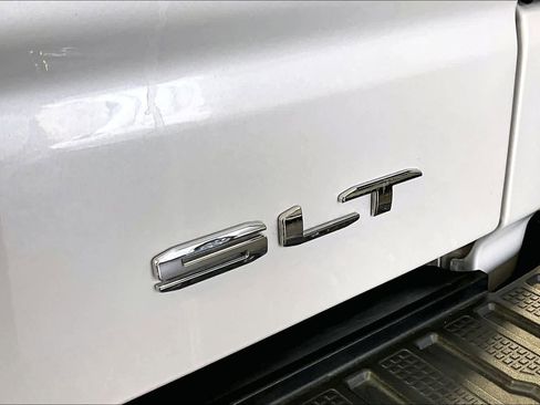 Certified 2021 GMC Sierra 1500 SLT image 10